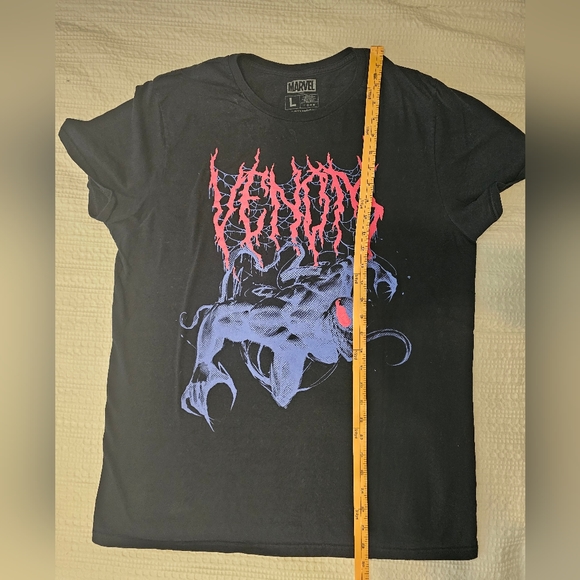 Venom Graphic tee - Picture 2 of 5